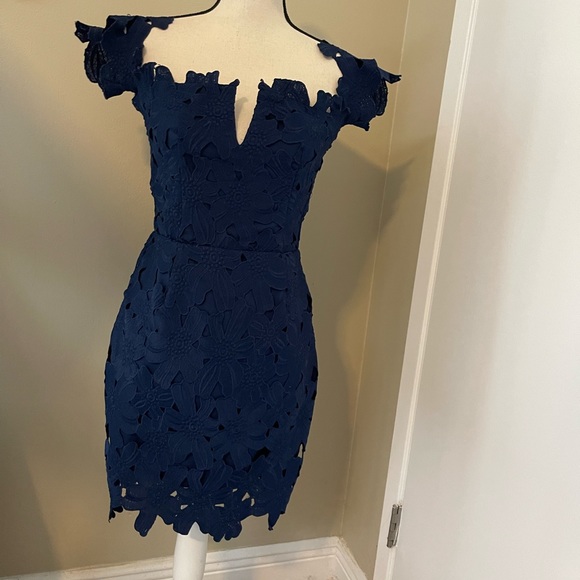 Stunning Saylor FP Cocktail Dress Size Small NWOT - Picture 5 of 13